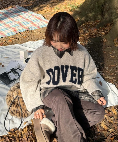 AS KNOW AS plus（アズノゥアズプラス）の「◇カレッジロゴジャガードニットプルオーバー【UNISEX ITEM】（ニット/セーター・レディース・ベージュ/オートミール/ネイビー/グレー/グリーン/グリーン系1/ベージュ系1/ネイビー系1・FREE）」の10枚目の写真