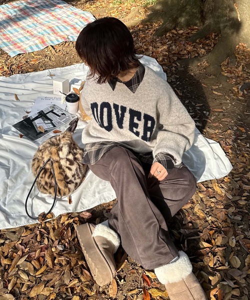 AS KNOW AS plus（アズノゥアズプラス）の「◇カレッジロゴジャガードニットプルオーバー【UNISEX ITEM】（ニット/セーター・レディース・ベージュ/オートミール/ネイビー/グレー/グリーン/グリーン系1/ベージュ系1/ネイビー系1・FREE）」の11枚目の写真