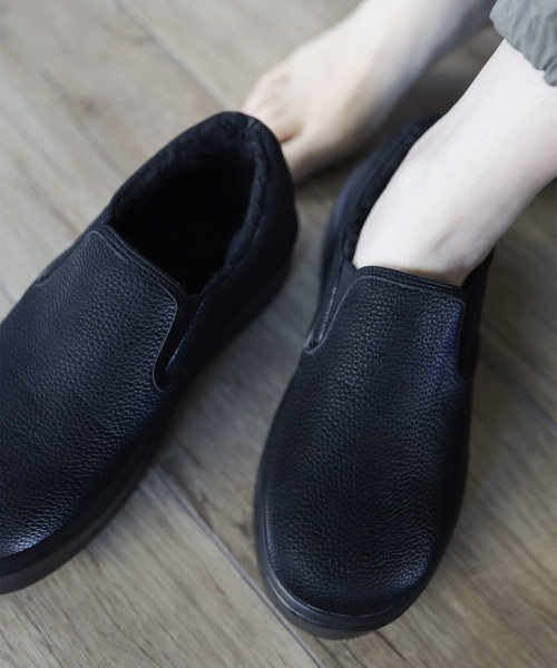 SESTO(セスト)の「インナーボア軽量厚底スリッポンスニーカー(スリッポン・レディース・ブラック/アイボリー/シルバー・LL/3L/S/M/L)」の9枚目の写真