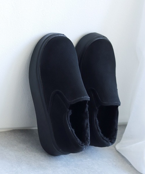 SESTO(セスト)の「インナーボア軽量厚底スリッポンスニーカー(スリッポン・レディース・ブラック/アイボリー/シルバー・LL/3L/S/M/L)」の8枚目の写真