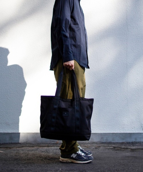 Snow Peak(スノーピーク)の「Noasobi Explorer Tote Bag M / オンライン限定 トートバッグ シンプル(トートバッグ・メンズ・ブラック・ONE SIZE)」の10枚目の写真