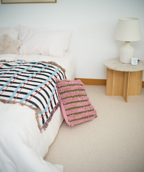 BIRTHDAY BAR（バースデイバー）の「【SAHIR サヒール】cushion cover edgy クッションカバー（クッション/クッションカバー・レディース・ピンク/ブルー・0）」の16枚目の写真