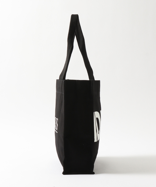IDEA BOOKS（アイディアブックス）の「【IDEA BOOKS / アイディアブックス】DRUGS BAG（トートバッグ・メンズ・ブラック・1）」の3枚目の写真