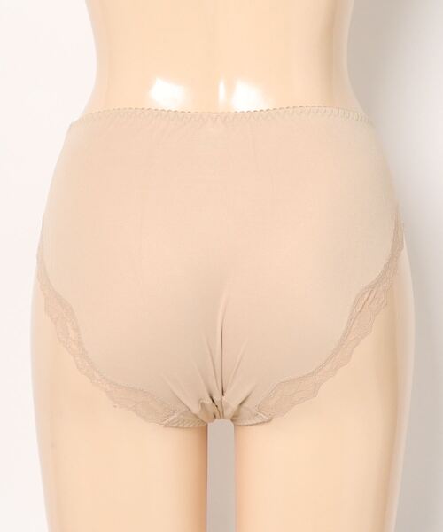 Triumph（トリンプ）の「レッドレーベル バイ トリンプ0113 レギュラーショーツ TR0113 Hikini（ショーツ・レディース・ベージュ/イエロー/グレー・L/M）」の14枚目の写真