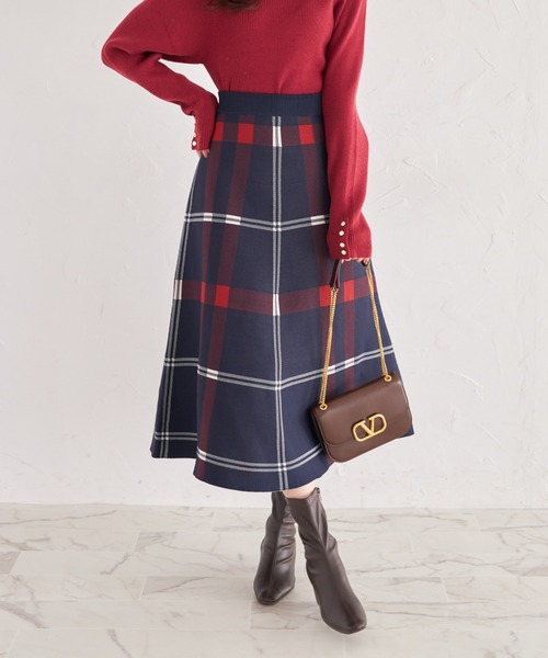 tocco closet（トッコ　クローゼット）の「【ZOZO限定】タータンチェックニットフレアスカート（スカート・レディース・オフホワイト/ネイビー/ブラック/レッド・M）」の4枚目の写真