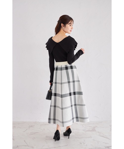 tocco closet（トッコ　クローゼット）の「【ZOZO限定】タータンチェックニットフレアスカート（スカート・レディース・オフホワイト/ネイビー/ブラック/レッド・M）」の16枚目の写真