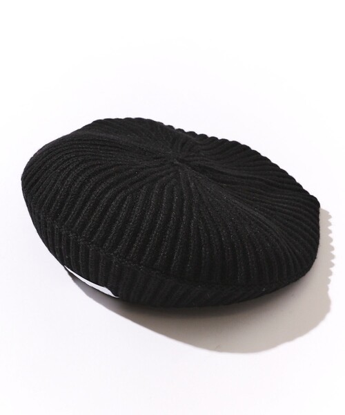 GANNI（ガニー）の「GANNI/ガニー STRUCTURED RIB BERET / A4430 / ウールリブニットベレー（ハンチング/ベレー帽・レディース・ベージュ/グレー/ブラック・ONE SIZE）」の2枚目の写真