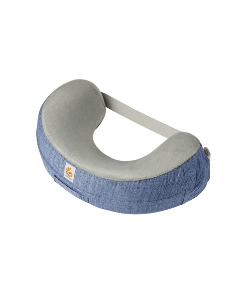 Ergobaby（エルゴベビー）の「ナチュラルカーブ・ナーシングピロー/ヴィンテージブルー/ベルト付き（授乳ケープ/授乳クッション・キッズ・グレイッシュブルー・ONE SIZE）」の2枚目の写真