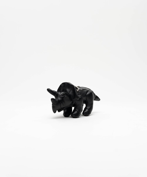 Maison MIHARA YASUHIRO(メゾンミハラヤスヒロ)の「"DOLLS" Triceratops Mini Bag(ショルダーバッグ・メンズ・ブラック・FREE)」の2枚目の写真
