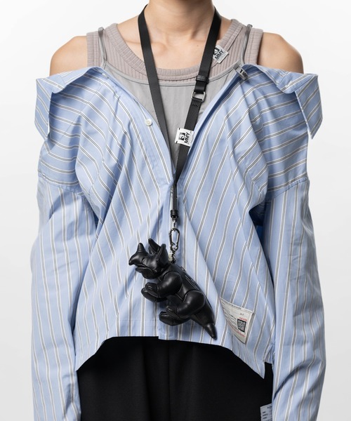 Maison MIHARA YASUHIRO(メゾンミハラヤスヒロ)の「"DOLLS" Triceratops Mini Bag(ショルダーバッグ・メンズ・ブラック・FREE)」の8枚目の写真
