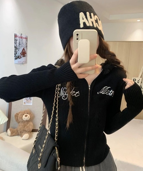 shopnikoniko（ショップニコニコ）の「ファー ジップアップ フーディー パーカー ショート丈 クロップド丈 ニットパーカー（パーカー・レディース・ブラック/グレー/ブラウン/ホワイト・フリー）」の3枚目の写真