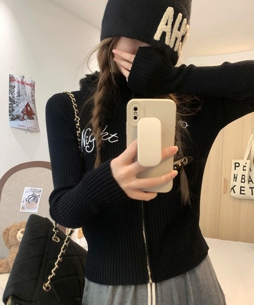 shopnikoniko（ショップニコニコ）の「ファー ジップアップ フーディー パーカー ショート丈 クロップド丈 ニットパーカー（パーカー・レディース・ブラック/グレー/ブラウン/ホワイト・フリー）」の7枚目の写真
