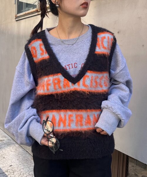 HELLO.SANFRANCISCO（ハローサンフランシスコ）の「【HELLO.SANFRANCISCO】ロゴジャガードニットベスト（ベスト・レディース・レッド/ブラック/グレー・ONE SIZE）」の10枚目の写真