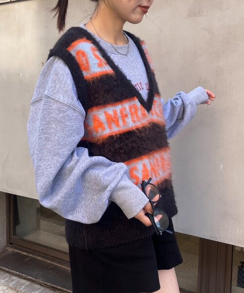 HELLO.SANFRANCISCO（ハローサンフランシスコ）の「【HELLO.SANFRANCISCO】ロゴジャガードニットベスト（ベスト・レディース・レッド/ブラック/グレー・ONE SIZE）」の15枚目の写真