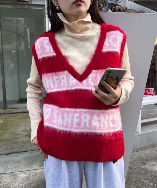 HELLO.SANFRANCISCO（ハローサンフランシスコ）の「【HELLO.SANFRANCISCO】ロゴジャガードニットベスト（ベスト・レディース・レッド/ブラック/グレー・ONE SIZE）」の19枚目の写真