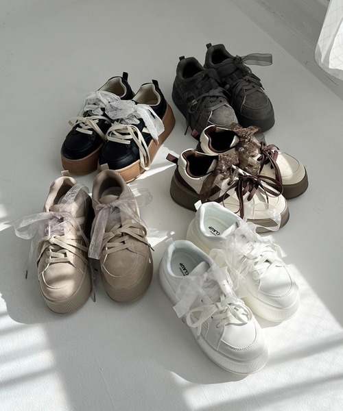 one after another NICE CLAUP(ワンアフターアナザーナイスクラップ)の「プラットフォームリボンカスタムスニーカー(スニーカー・レディース・アイボリー/モカ・S/M/L)」の12枚目の写真