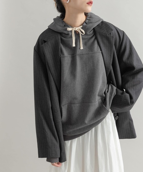 KBF（ケイビーエフ）の「バックロゴフーディー（パーカー・レディース・ネイビー/グレー・ONE）」の11枚目の写真