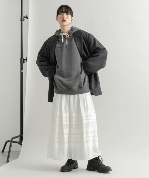 KBF（ケイビーエフ）の「バックロゴフーディー（パーカー・レディース・ネイビー/グレー・ONE）」の15枚目の写真