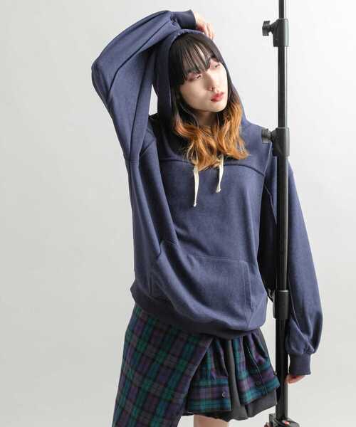 KBF（ケイビーエフ）の「バックロゴフーディー（パーカー・レディース・ネイビー/グレー・ONE）」の18枚目の写真