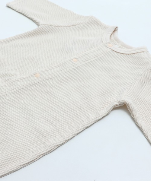 chil2（チルツー）の「ワッフル長袖ツーウェイオール（ロンパース・キッズ・ブラック/ピンク/ミント/クリーム/杢グレー・50-70cm）」の15枚目の写真