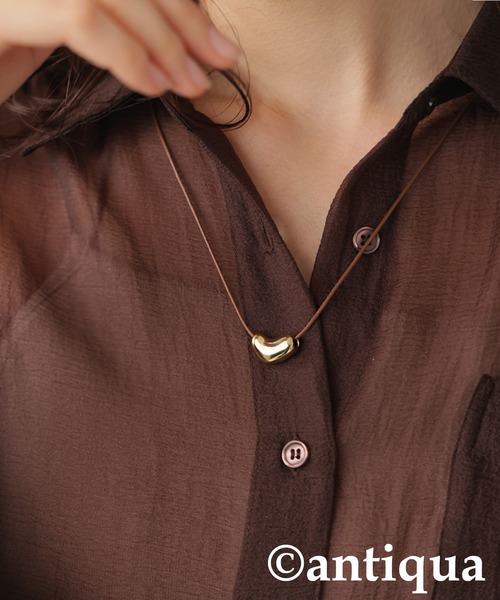 antiqua（アンティカ）の「レザーコードネックレス（ネックレス・レディース・ゴールド×ブラウン/シルバー×ブラック・FREE）」の12枚目の写真