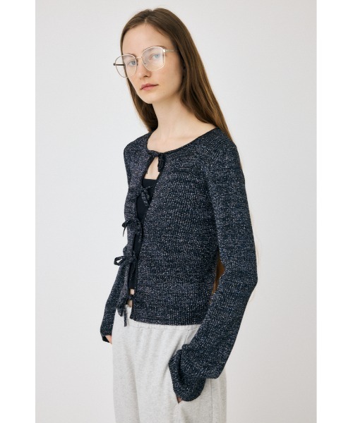 MOUSSY（マウジー）の「FRONT RIBBON ニットトップス（ニット/セーター・レディース・ブラック/グレー/ホワイト・FREE）」の4枚目の写真