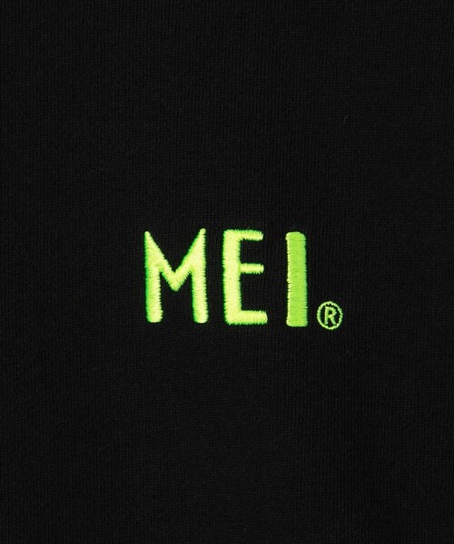 MEI(メイ)の「MEI(メイ)別注 裏毛ロゴクルーネックスウェット(スウェット・メンズ・ケリーグリーン/ホワイト/ブラック・M/L/XL)」の7枚目の写真