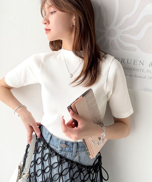 classicalelf(クラシカルエルフ)の「シンプルで着回し力抜群!テレコモックネック半袖トップス(Tシャツ/カットソー・レディース・チャコール/杢グレー/オフホワイト/ブラック/アイボリー・LARGE/MEDIUM/SMALL/X-LARGE)」の17枚目の写真