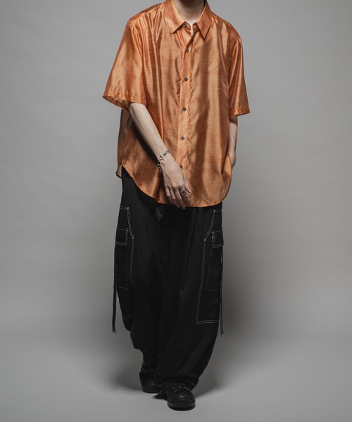 CASPER JOHN（キャスパージョン）の「Various loose shirts -sheer- /バリアスルーズシャツ -シアー-（シャツ/ブラウス・メンズ・ブラック/グレイッシュベージュ/サックスブルー/グレー/チャコールグレー/モカ/ネイビー/オレンジ/ライトグレー/ブラウン/ピンク・X-SMALL/SMALL/MEDIUM/LARGE）」の21枚目の写真