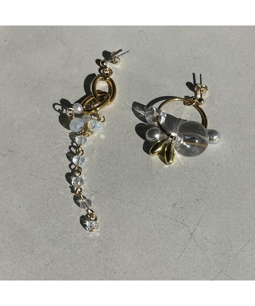 tone(トーン)の「【musk】ビーズ尽くしのピアス(MA)(ピアス(両耳用)・レディース・ゴールド・FREE)」の3枚目の写真