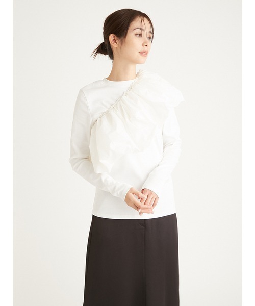 emmi（エミ）の「フリル付きロングスリーブTシャツ（Tシャツ