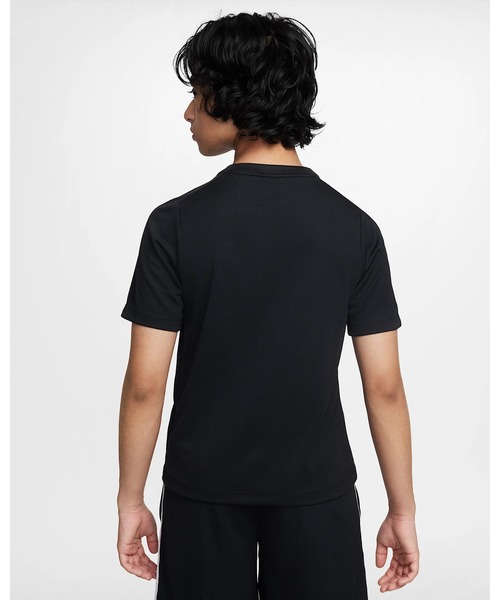 NIKE(ナイキ)の「《NIKEアパレル》B NK DF MULTI SS TOP HBR(Tシャツ/カットソー・キッズ・ブラック/レモンイエロー/ホワイト/スモークグレー/ブルー・150/140/130/160)」の8枚目の写真