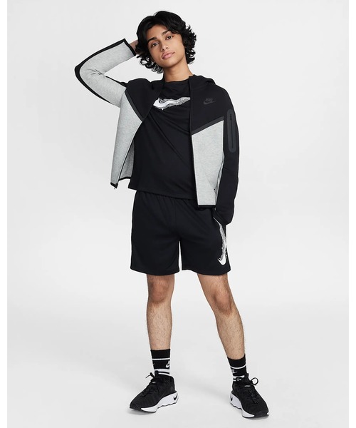 NIKE(ナイキ)の「《NIKEアパレル》B NK DF MULTI SS TOP HBR(Tシャツ/カットソー・キッズ・ブラック/レモンイエロー/ホワイト/スモークグレー/ブルー・150/140/130/160)」の11枚目の写真