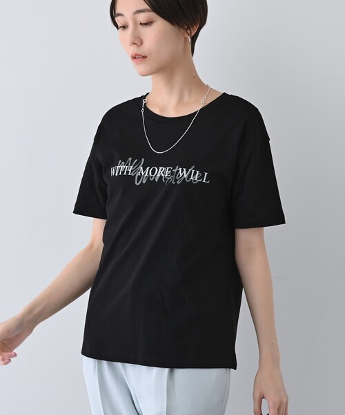 INDIVI(インディヴィ)の「【UVケア/選べるデザイン】フォト&ロゴ プリントTシャツ(Tシャツ/カットソー・レディース・サックスブルー系/ブラック系6/ホワイト系7/ホワイト系6/ホワイト系1/チャコール/イエロー系その他/チャコールグレー/ホワイト/ホワイト系その他6/ホワイト系・05/12/15 /13/19/38/34)」の7枚目の写真