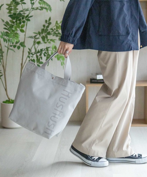 HusHusH（ハッシュアッシュ）の「【新色追加】HusHusH ハッシュアッシュ ロゴ入りトートバッグ（トートバッグ・レディース・ブラック/グレー/パープル/ブルー/ピンク・フリー）」の6枚目の写真