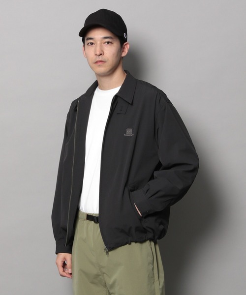 BAYFLOW（ベイフロー）の「【BUDDIES Dept.】ナイロンブルゾン[ストレッチ・イージーケア・マシンウォッシャブル]（ブルゾン・メンズ・ブラック/グレー・LARGE/MEDIUM）」の8枚目の写真