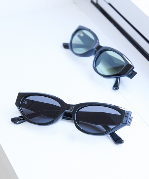 Andemiu（アンデミュウ）の「フォックスUVサングラス323771（サングラス・レディース・ブラック/ブラック系その他・FREE）」の2枚目の写真