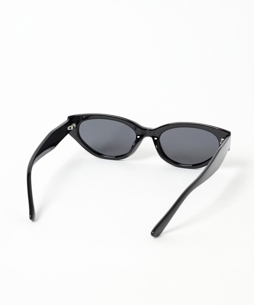 Andemiu（アンデミュウ）の「フォックスUVサングラス323771（サングラス・レディース・ブラック/ブラック系その他・FREE）」の6枚目の写真