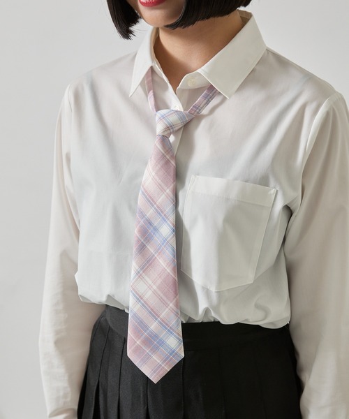 WEGO(ウィゴー)の「WEGO/チェックスクールネクタイ(ネクタイ・レディース・ホワイト系その他2/ホワイト系その他3/ブラック系その他2/ブラック系その他3/グレー系その他2/ブルー系その他2/ブルー系その他3/パープル系その他2/レッド系その他2/パープル系その他3/その他1/その他2/その他3/グレー系その他3/ブラウン系その他3/レッド系その他3/ベージュ系その他2/その他5/その他6/ブラウン系その他2/その他4・FREE)」の2枚目の写真