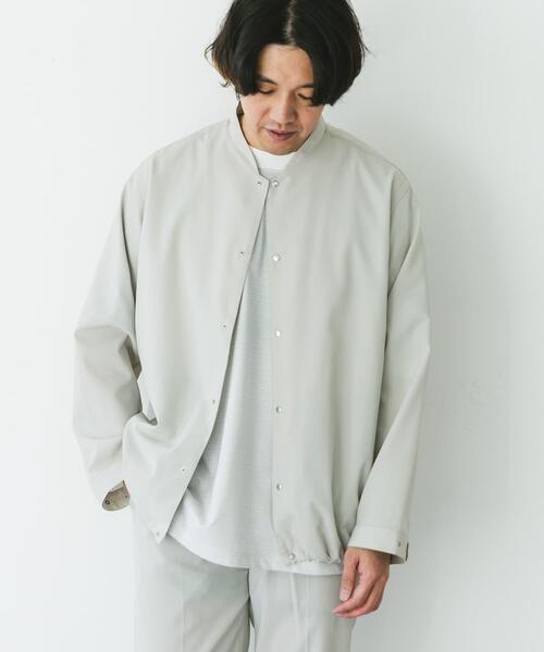 URBAN RESEARCH DOORS（アーバンリサーチドアーズ）の「『UR TECH DRYLUXE』『イージーケア/速乾/UVカット』ノーカラーブルゾン（ブルゾン・メンズ・ベージュ系その他/グリーン/ネイビー・LARGE/MEDIUM/X-LARGE）」の4枚目の写真