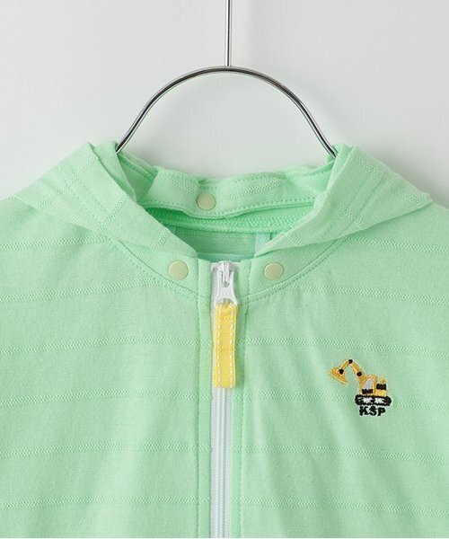 kladskap（クレードスコープ）の「重機ワンポイントジップパーカ（パーカー・キッズ・黄緑系/オフホワイト・130cm/120cm/110cm/90cm/100cm/80ｃｍ）」の4枚目の写真
