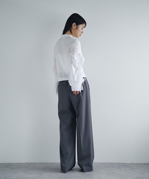 CODE A(コードエー)の「playful puffs blouse(シャツ/ブラウス・レディース・ホワイト/ブルー・00)」の16枚目の写真