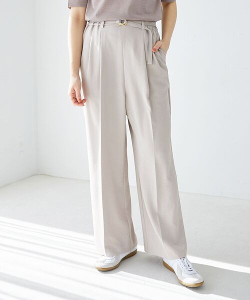 le.coeur blanc(ルクールブラン)の「ハイストレッチカルゼワッシャーベルテッドパンツ(その他パンツ・レディース・ライトグレー/ネイビー・38)」の8枚目の写真