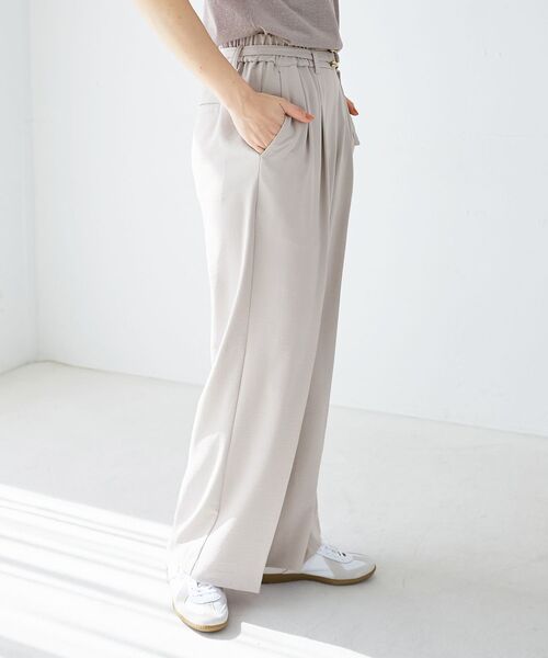 le.coeur blanc(ルクールブラン)の「ハイストレッチカルゼワッシャーベルテッドパンツ(その他パンツ・レディース・ライトグレー/ネイビー・38)」の22枚目の写真