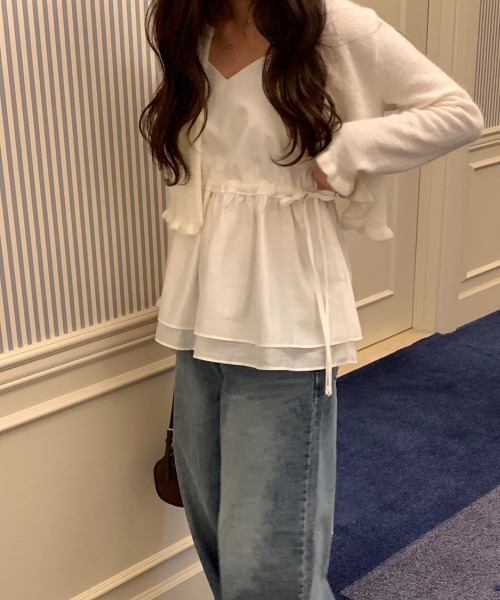 on:nue（オンニュ）の「【on:nue】ハートネックタンクトップブラウス（シャツ/ブラウス・レディース・ブラック/ホワイト・FREE）」の10枚目の写真