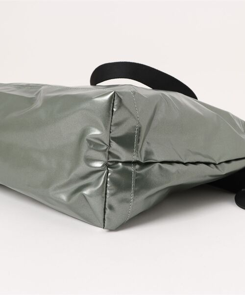 Jack Gomme（ジャックゴム）の「【JACK GOMME/ジャックゴム】ショルダーバッグ　ORTA（ショルダーバッグ・レディース・カーキ/アイボリー/ブラウン/ゴールド/ブラック/ライトブルー・FREE）」の8枚目の写真