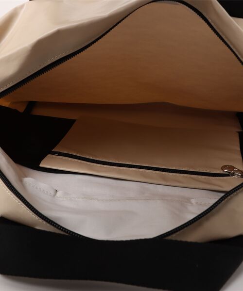 Jack Gomme（ジャックゴム）の「【JACK GOMME/ジャックゴム】ショルダーバッグ　ORTA（ショルダーバッグ・レディース・カーキ/アイボリー/ブラウン/ゴールド/ブラック/ライトブルー・FREE）」の13枚目の写真