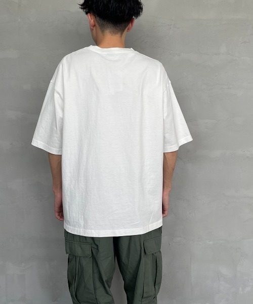 CHUMS（チャムス）の「[CHUMS/チャムス] ヘビーウェイト チャムスロゴ プリントTシャツ（Tシャツ/カットソー・レディース・ブラック/グレイッシュベージュ/ホワイト/ライトグリーン・M/L/XL）」の14枚目の写真