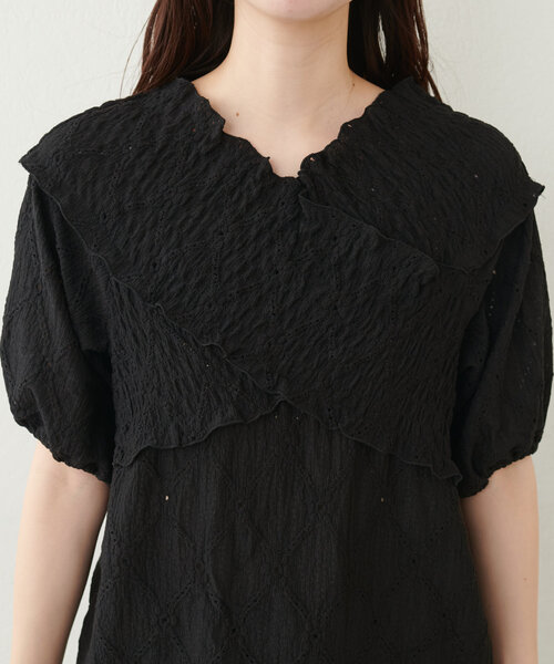 natural couture（ナチュラルクチュール）の「【WEB限定】アイレットカットレースクロスオフショルプルオーバー（Tシャツ/カットソー・レディース・オフホワイト/サックスブルー/ブラック・FREE）」の18枚目の写真