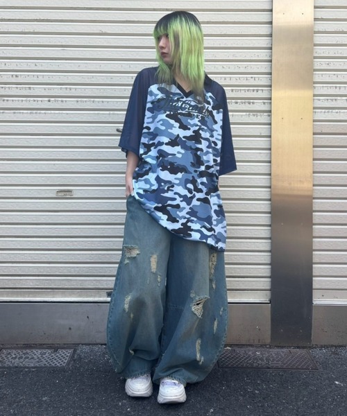 Candy Stripper（キャンディストリッパー）の「CAMOUFLAGE GAME シャツ（Tシャツ/カットソー・レディース・ブルー/グレー/カーキ・FREE）」の4枚目の写真